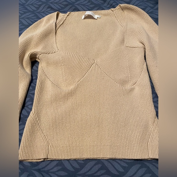 ASTR the label beige fitted knit top - Picture 3 of 7